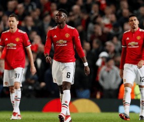 爱游戏官方入口-穆古鲁扎遭遇十五持续失利，曼联教练压力巨大！